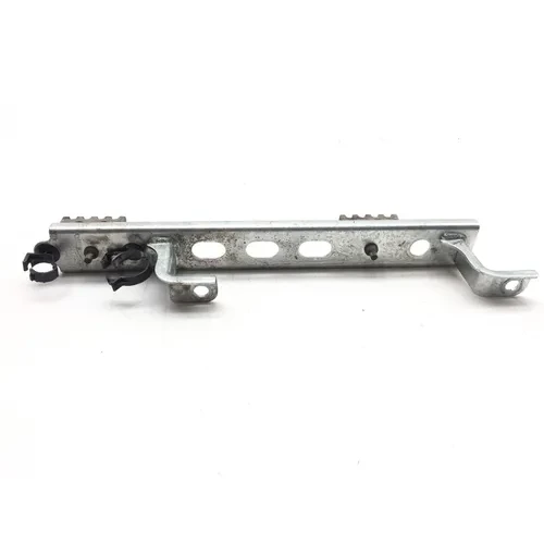 Gas Tank Mount Bracket 2016 Yamaha Wolverine R-Spec YXE 700 4x4 FI EPS 2650A 5