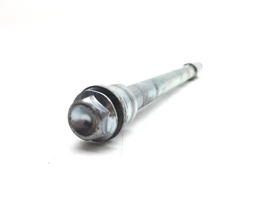 2001 Honda Shadow Sabre 1100 VT1100C2 Rear Wheel Axle 2675A