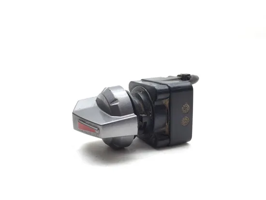 2 Wheel 4 Wheel Switch 2016 Yamaha YXZ1000R 2678A