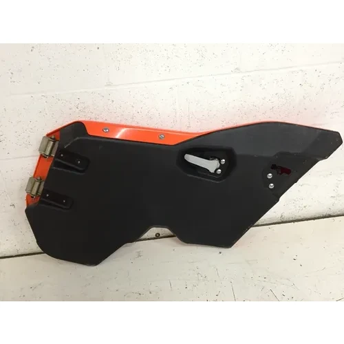 Left Right Door Set 2016 Yamaha YXZ1000R 2678A x 17