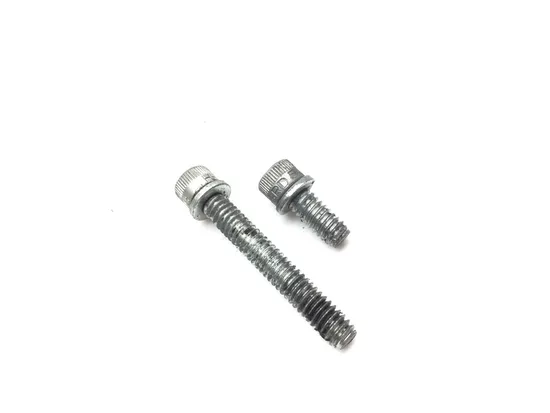 Oil Line Cover 2004 Harley-Davidson Road King Custom EFI FLHRSI 2670A