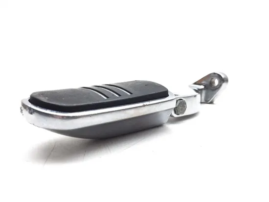 Left Right Set Passenger Peg Bracket 04 Harley Road King Custom FLHRSI 2670 x