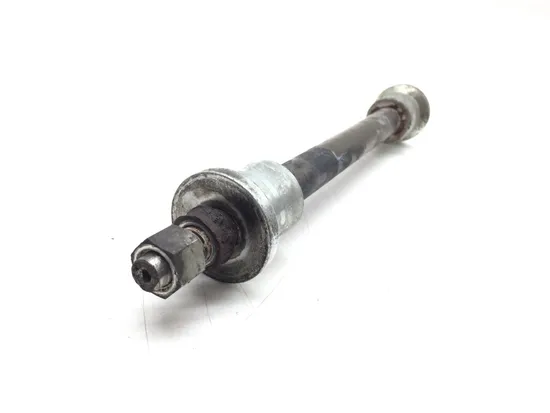 Rear Wheel Axle 2004 Harley-Davidson Road King Custom EFI FLHRSI 2670A