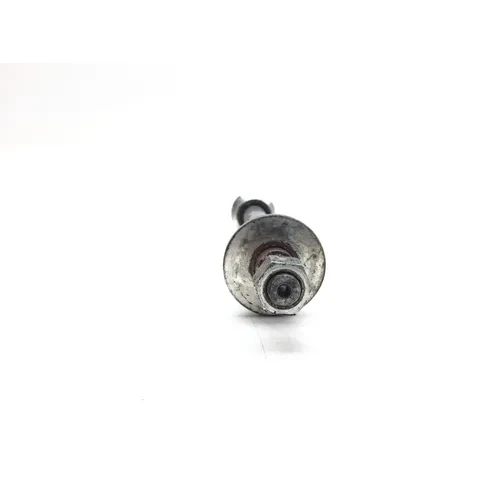 Rear Wheel Axle 2004 Harley-Davidson Road King Custom EFI FLHRSI 2670A 7