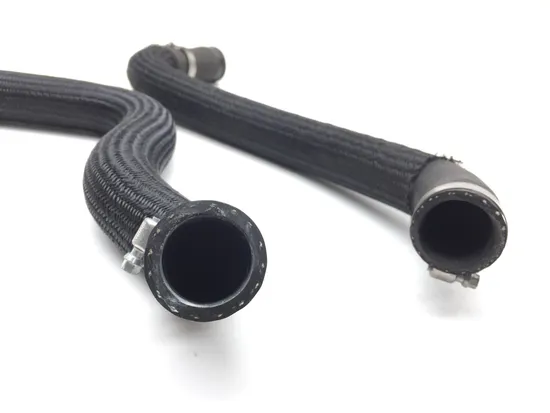 Engine Radiator Cooling Hoses 2005 Suzuki GSXR1000 2690