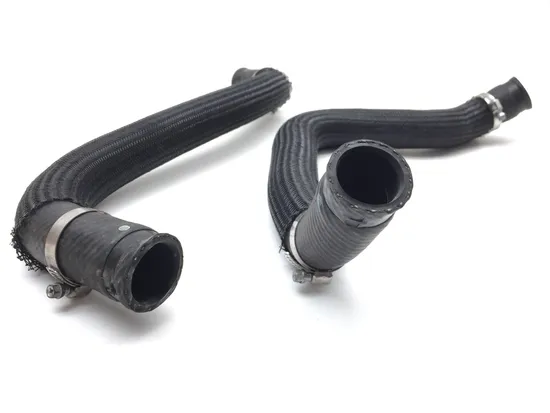 Engine Radiator Cooling Hoses 2005 Suzuki GSXR1000 2690