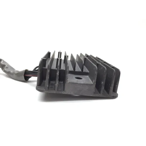 Ignition Voltage Regulator 2005 Suzuki GSXR1000 2690 4