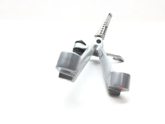 Right Rear Back Passenger Peg Bracket Side 2005 Suzuki GSXR1000 2690