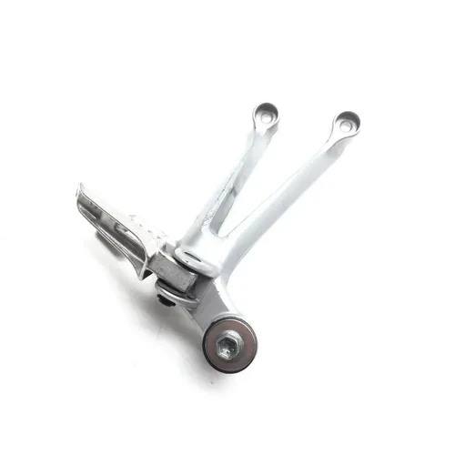 Right Rear Back Passenger Peg Bracket Side 2005 Suzuki GSXR1000 2690 6