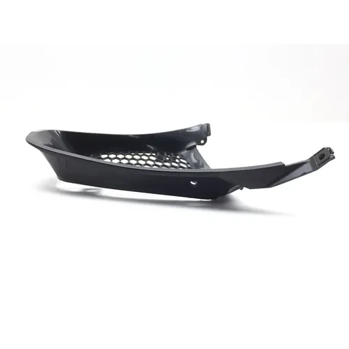 Front Center Inner V Fairing Cover 2005 Suzuki GSXR1000 2690 3