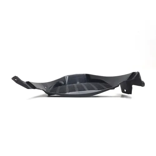 Front Center Inner V Fairing Cover 2005 Suzuki GSXR1000 2690 4