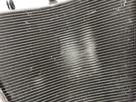 Radiator Cooling Front Fluid with Fan 2005 Suzuki GSXR1000 2690