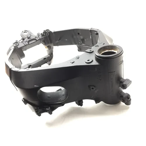 Main Frame Chassis CLN Ready To Go 2005 Suzuki GSXR1000 2690 x 3
