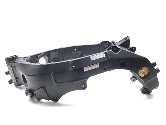 Main Frame Chassis CLN Ready To Go 2005 Suzuki GSXR1000 2690 x