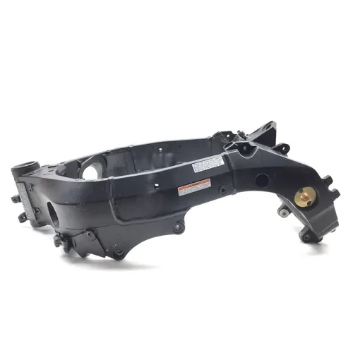 Main Frame Chassis CLN Ready To Go 2005 Suzuki GSXR1000 2690 x 5