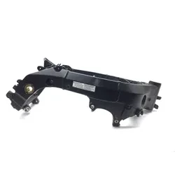 Main Frame Chassis CLN Ready To Go 2005 Suzuki GSXR1000 2690 x