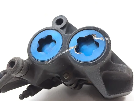 Left Right Front Brake Calipers Pads Set 2000 Yamaha YZF R6 2689A x