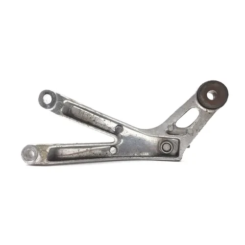 Right Rear Back Passenger Peg Bracket Side 2000 Yamaha YZF R6 2689A 3