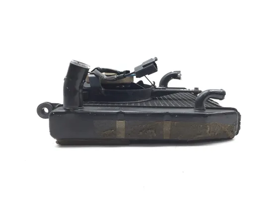 Radiator Cooling Front Fluid with Fan 2000 Yamaha YZF R6 2689A