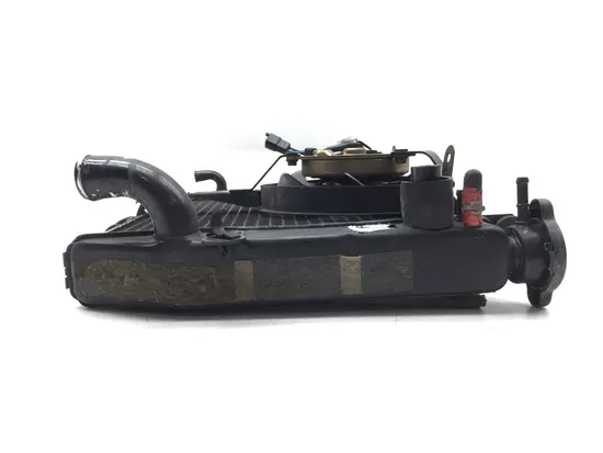 Radiator Cooling Front Fluid with Fan 2000 Yamaha YZF R6 2689A