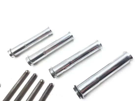 Push Rods Tubes and Lifters 00 Harley Electra Ultra Classic EFI FLHTCUI 2685 x