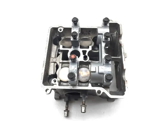 Engine Cylinder Head Complete Rear 2003 Honda RVT1000R RC51 2541 x