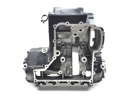 Upper Lower Center Cases Case 2005 BMW K1200S ABS 2682A