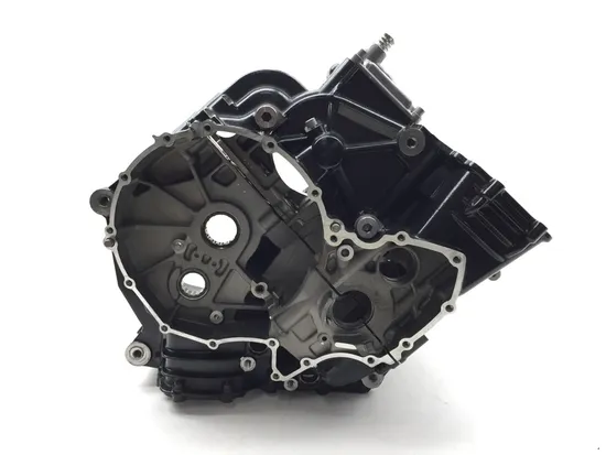 Upper Lower Center Cases Case 2005 BMW K1200S ABS 2682A