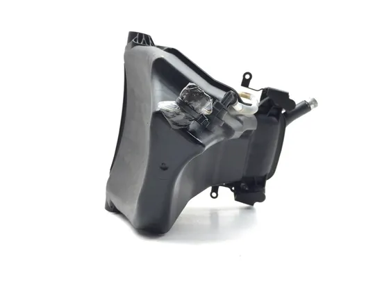 Engine Oil Tank 2005 BMW K1200S ABS 2682A