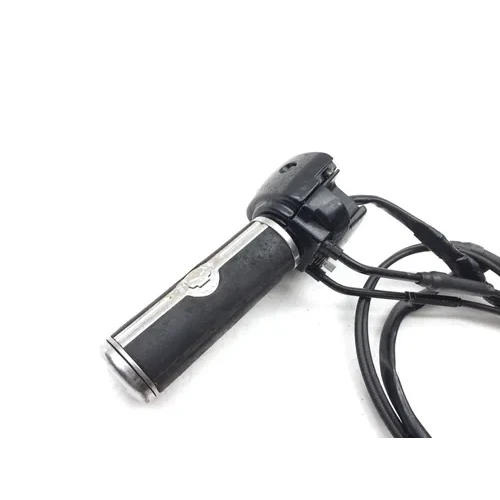 Aftermarket Handle Bars w Cables 05 Harley-Davidson Dyna Super Glide FXD 2654A x 18