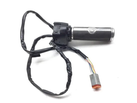 Aftermarket Handle Bars w Cables 05 Harley-Davidson Dyna Super Glide FXD 2654A x