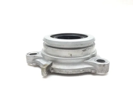 Output Shaft Cover Seal From 1988 Honda Goldwing 1500 2629A