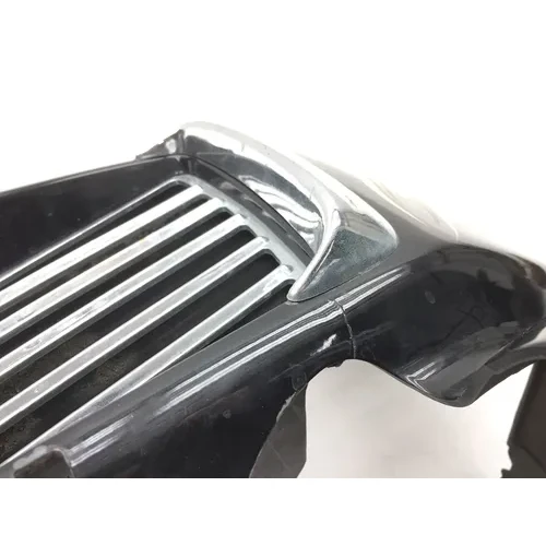 Right Under Cowl Fairing From 1988 Honda Goldwing 1500 2629A x 18