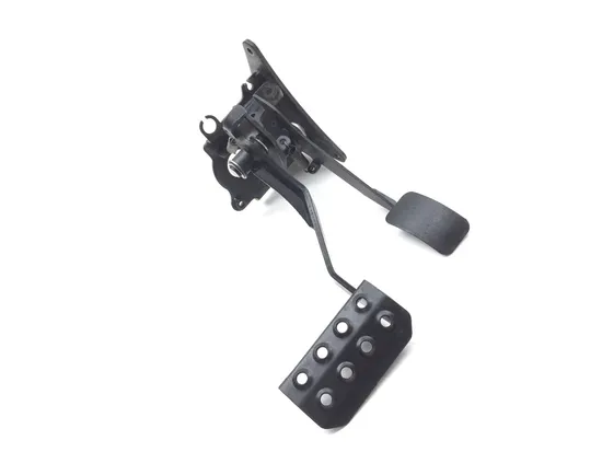 Throttle Brake Pedal Assembly 2016 Yamaha Wolverine YXE 700 4x4 FI 2700A