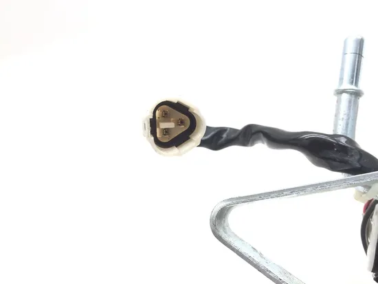 Gas Fuel Tank Pump 2014 Suzuki GSXR750 2704A