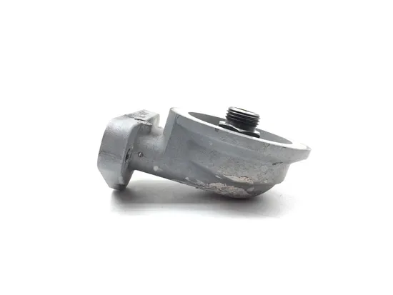 Engine Oil Filter Mount 1999 Harley-Davidson Electra Glide FLHT 2705A