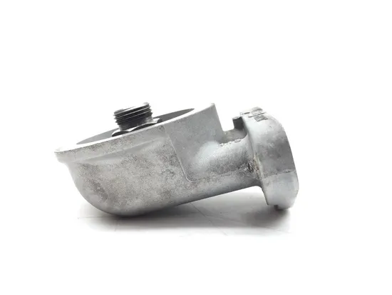 Engine Oil Filter Mount 1999 Harley-Davidson Electra Glide FLHT 2705A