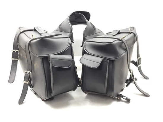 Saddlebags 1999 Harley-Davidson Electra Glide FLHT 2705A x