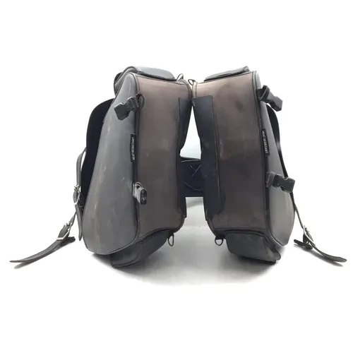 Saddlebags 1999 Harley-Davidson Electra Glide FLHT 2705A x 20