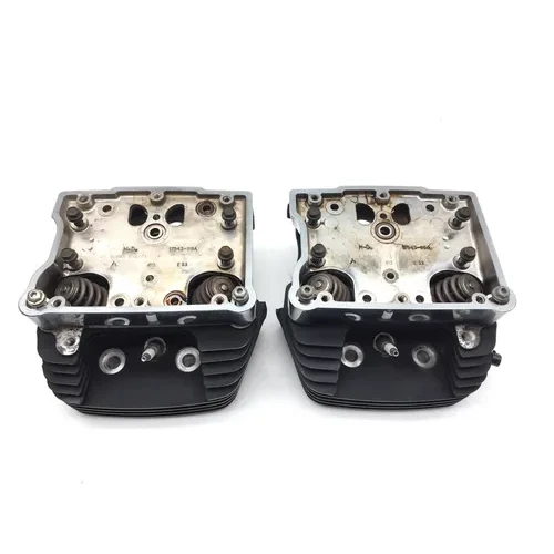 Front Rear Cylinder Head Set 2011 Harley Dyna Super Glide Custom FXDC 2708 x 19