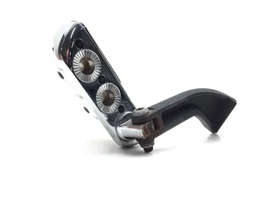 Left Right Set Passenger Peg Bracket 2011 Harley Dyna Super Glide FXDC 2708A x