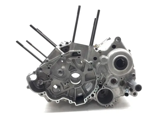 Engine Left Right Center Cases 2012 Can-Am Spyder RT-S SE5 2717A PARTS