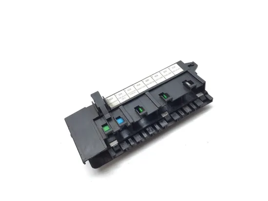 Fuse Box 2012 Can-Am Spyder RT-S SE5 2717A