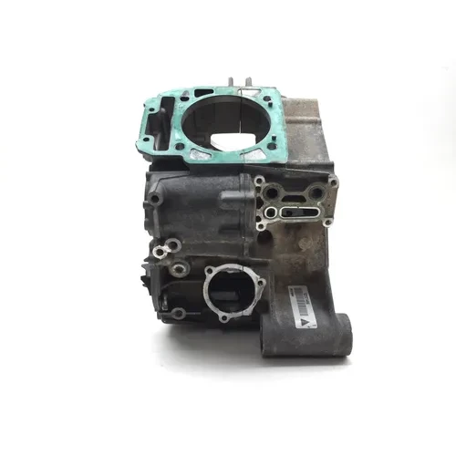 Engine Left Right Center Cases Case 2018 Can-Am Maverick Trail 1000R DPS 2742A 7