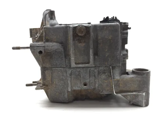 Engine Left Right Center Cases Case 2018 Can-Am Maverick Trail 1000R DPS 2742A