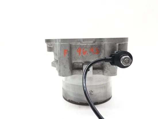 Engine Cylinder Jug Front 2013 Can-Am Spyder RT-S SE5 2699