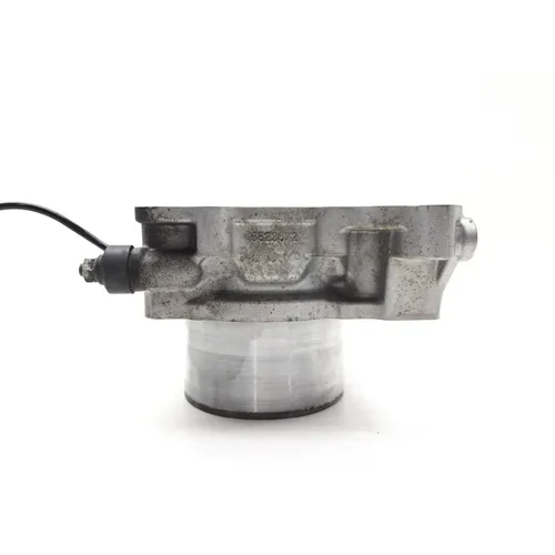 Engine Cylinder Jug Rear 2013 Can-Am Spyder RT-S SE5 2699 4