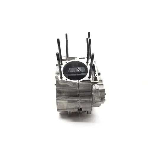 Engine Left Right Center Cases 2013 Can-Am Spyder RT-S SE5 2699 x 2