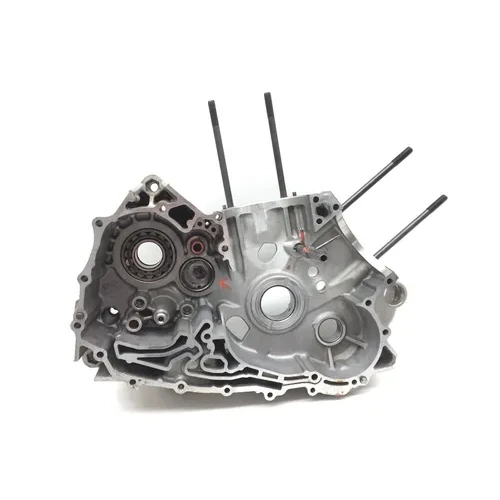 Engine Left Right Center Cases 2013 Can-Am Spyder RT-S SE5 2699 x 7