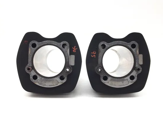 Front Rear Cylinder Jugs w Pistons 2006 Harley Dyna Wide Glide EFI FXDWGI 2732A